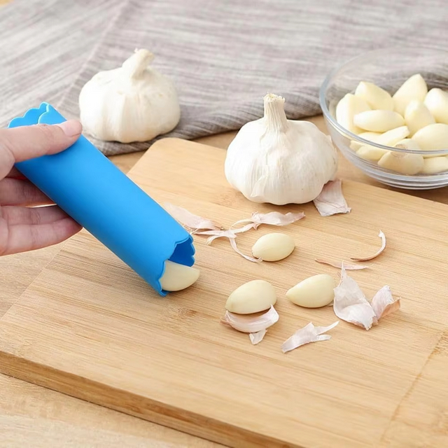 手动操作硅胶蔬菜工具大蒜剥皮器滚轮保持器铝金属家用厨房用
