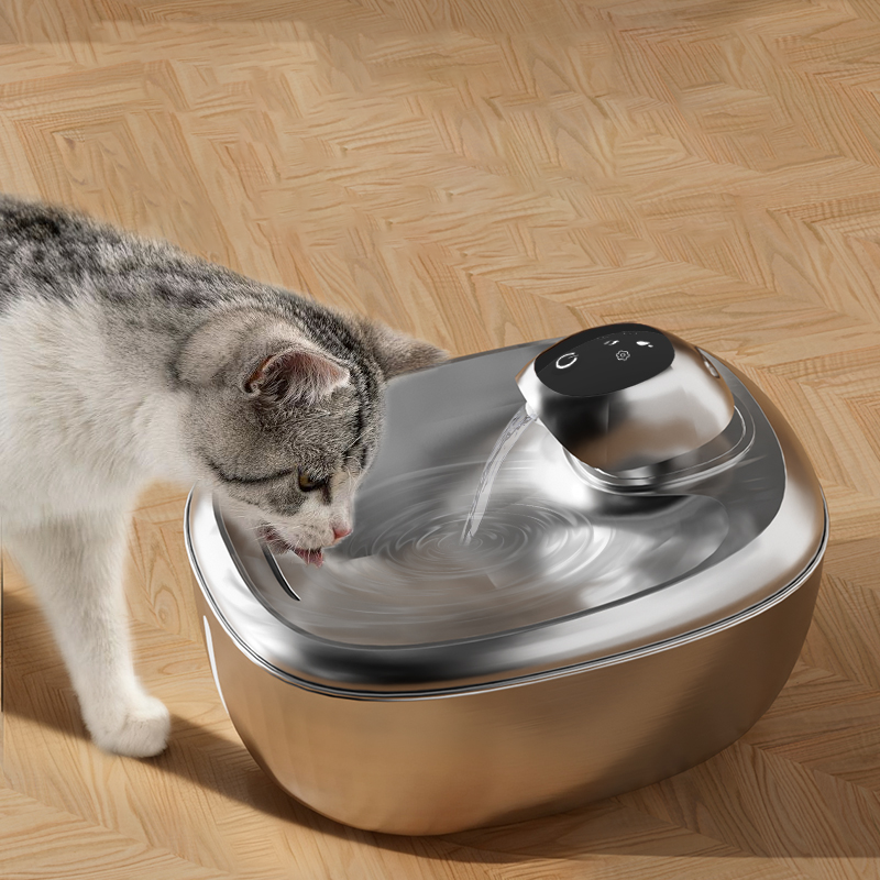 2025 新款自动猫饮水器智能宠物饮水器带电池供电无水泵分水猫碗猫狗